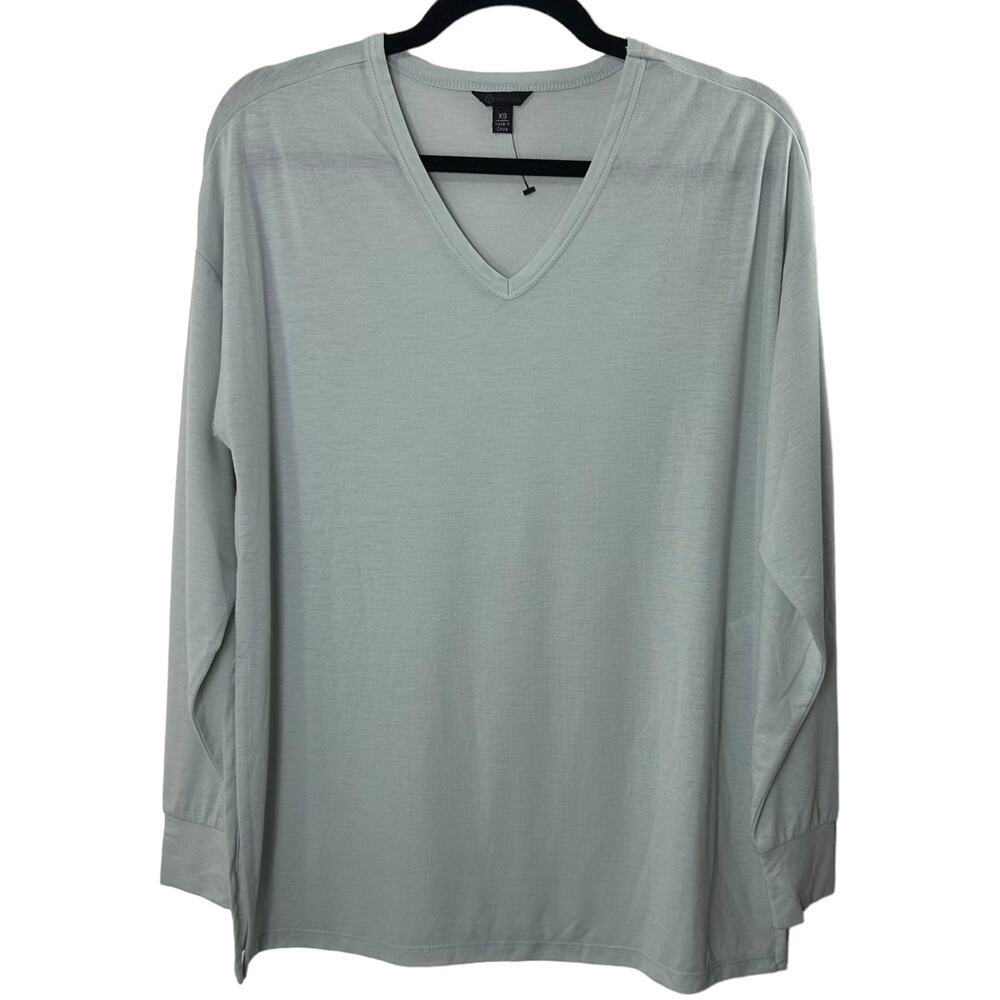 Versona Knit Blouse Light Green XS Long Sleeve Basic Everyday Casual Normcore